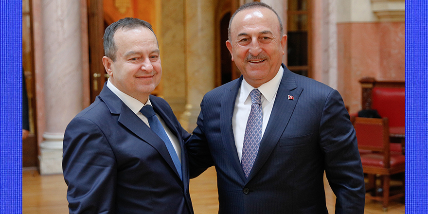 Dışişleri Bakanı Çavuşoğlu Sırbistan'da temaslarda bulundu