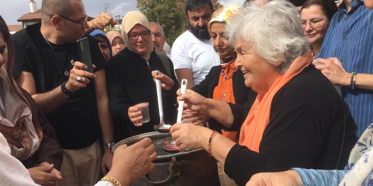 Hz. Mevlâna,  817’nci doğum yıldönümünde anıldı