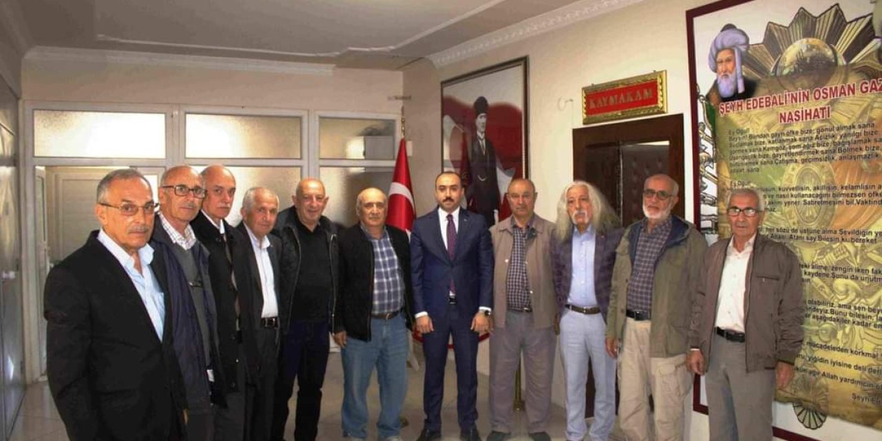 Konya'da yarım asırlık lise arkadaşlığı. 50 yıl sonra buluştular!