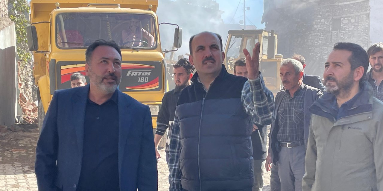 Altay ve Özer Beyşehir'deki yangın bölgesini ziyaret etti