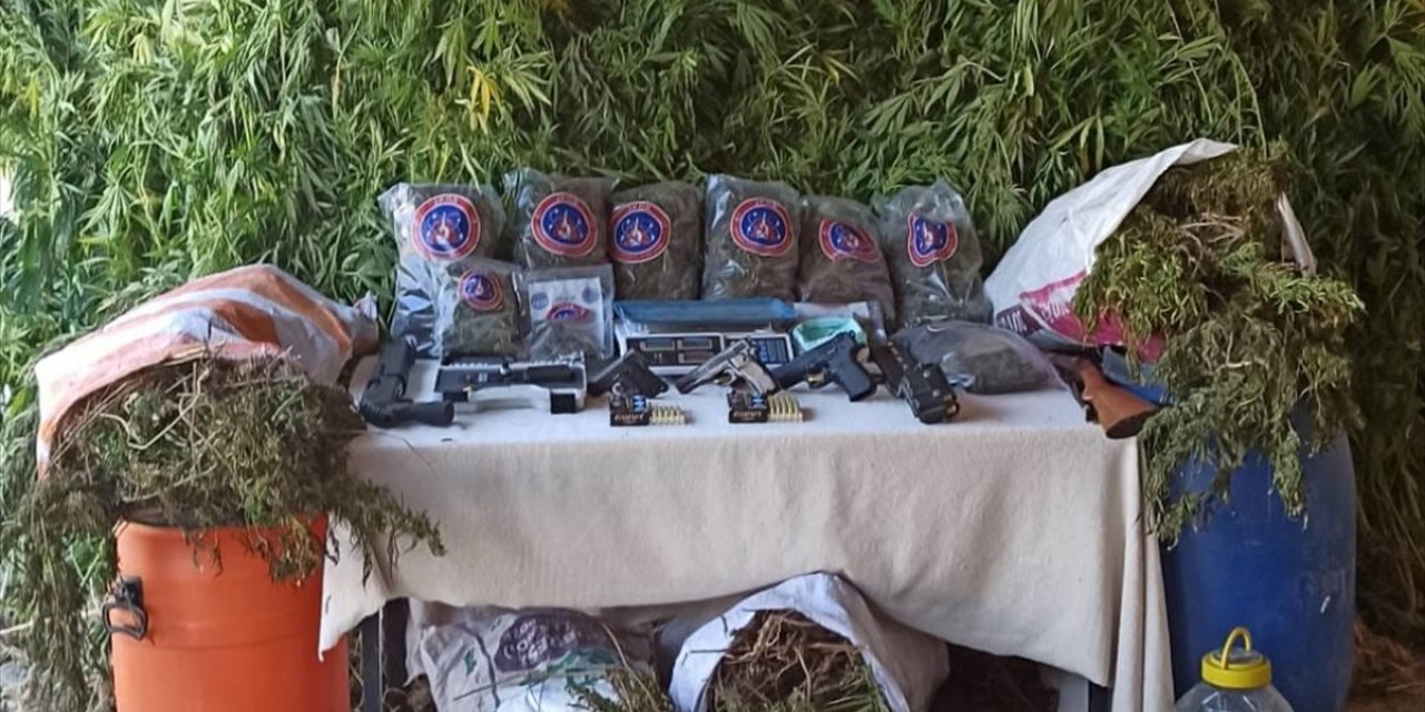 Sakarya'da uyuşturucu operasyonunda 1 kişi tutuklandı