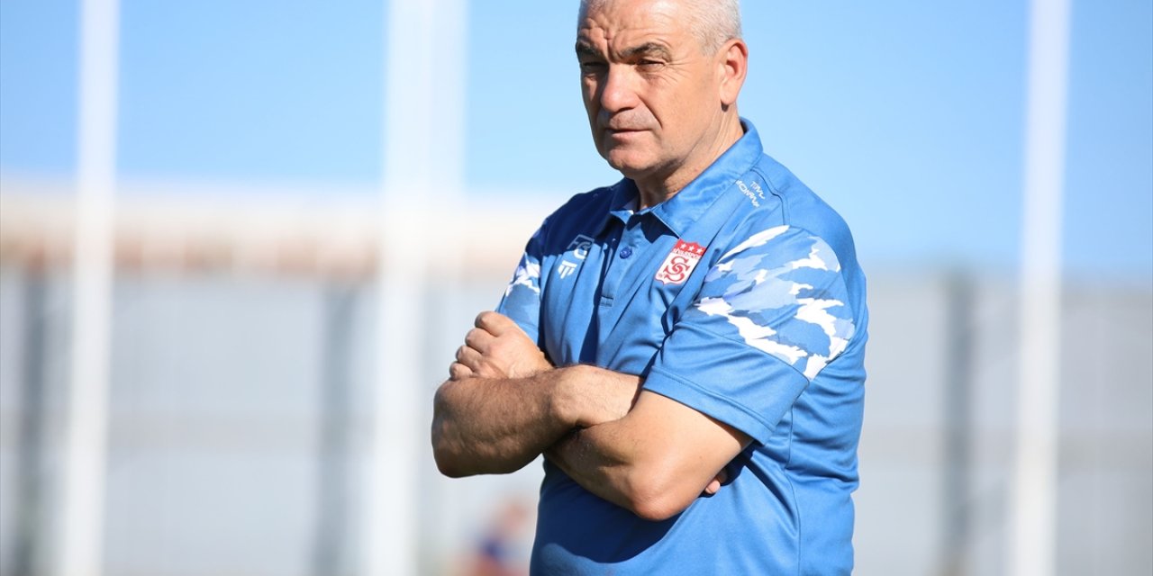 Sivasspor Teknik Direktörü Rıza Çalımbay'dan "fikstür" tepkisi: