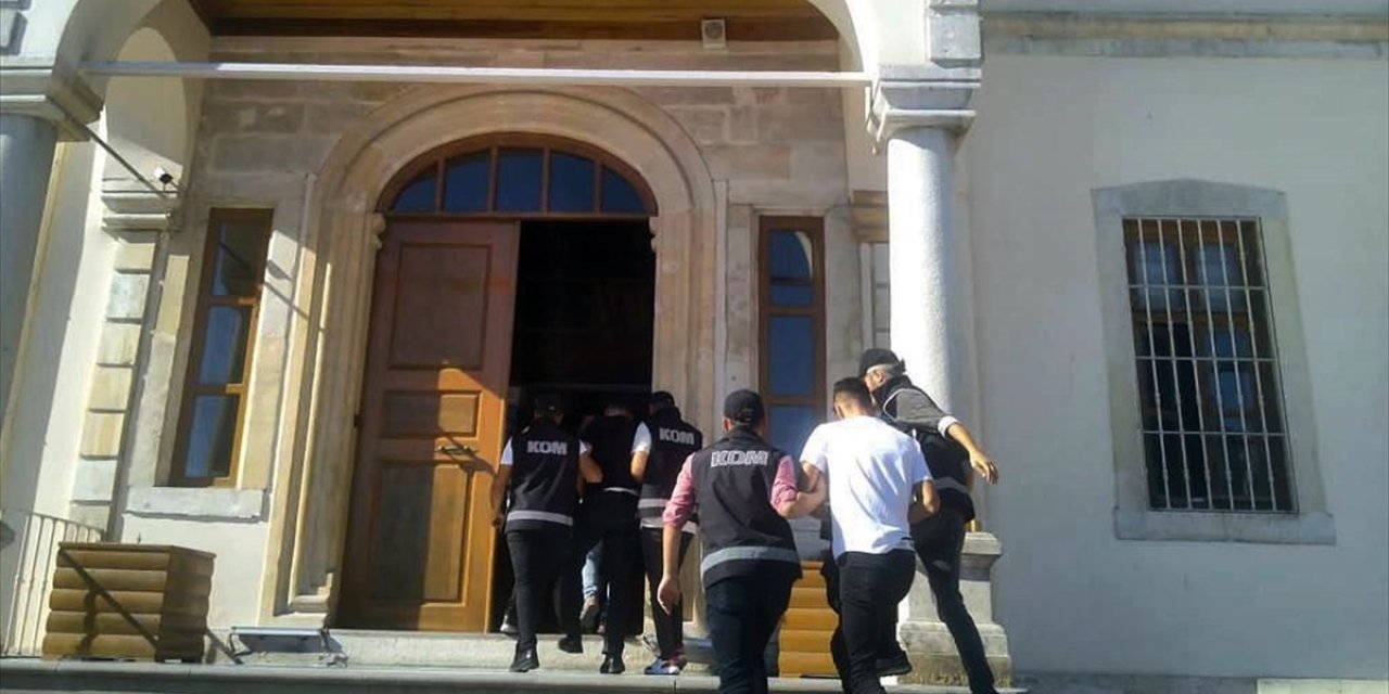 Sinop’ta sahte sözleşmeyle vatandaşlara daire kiralayan 3 kişi tutuklandı