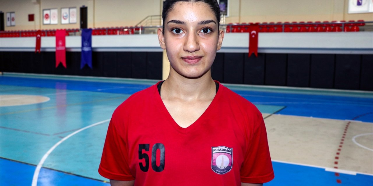 Adasokağı'nın yeni transferleri, Hentbol Kadınlar Süper Ligi'nde kalıcı olmayı hedefliyor