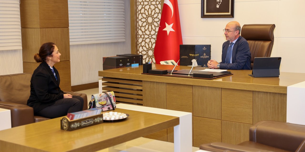 Selçuklu'nun kapıları her zaman açık! Başkan Pekyatırmacı Halk Günü'nde vatandaşları dinledi