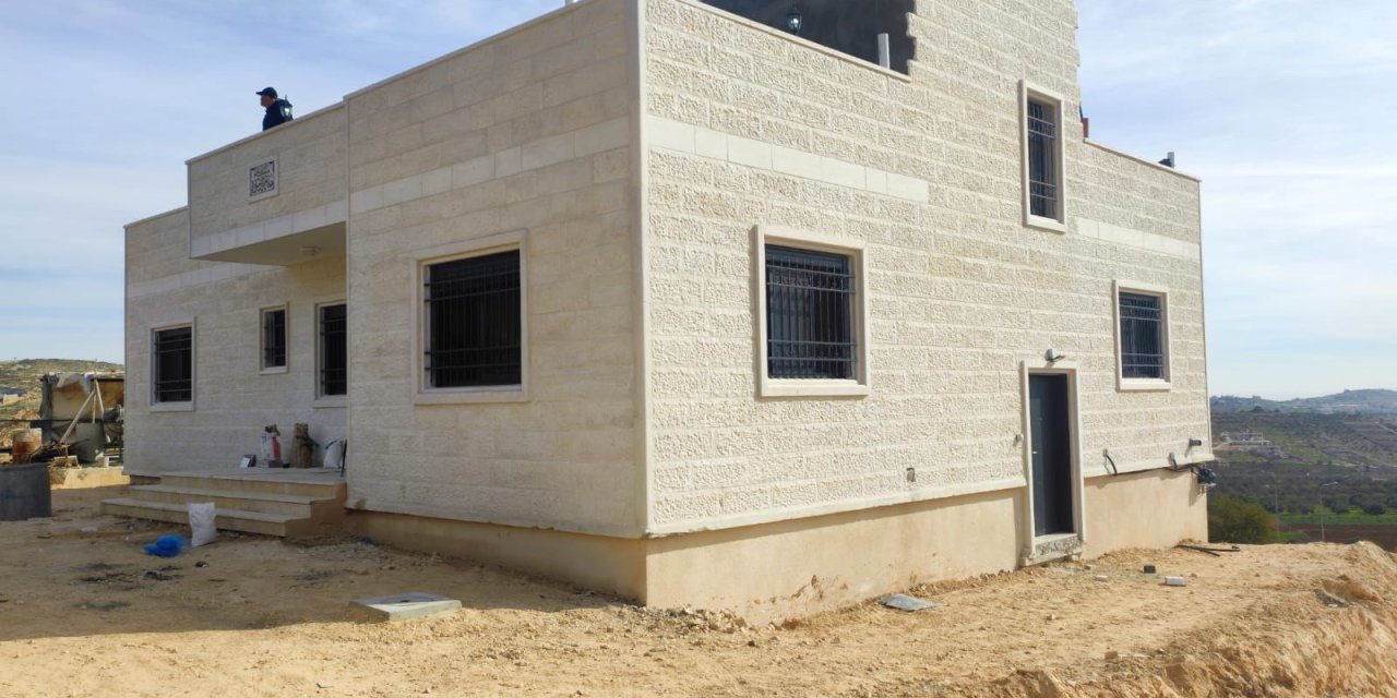 İsrail yıktı, onlar yaptı! Konya Büyükşehir ve TDBB Filistinli ailenin evini yeniden inşa etti