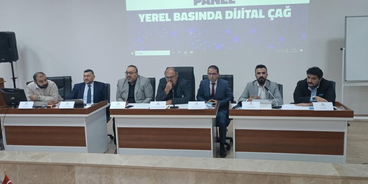 Selçuk Üniversitesinde “Yerel Basında Dijital Çağ” anlatıldı