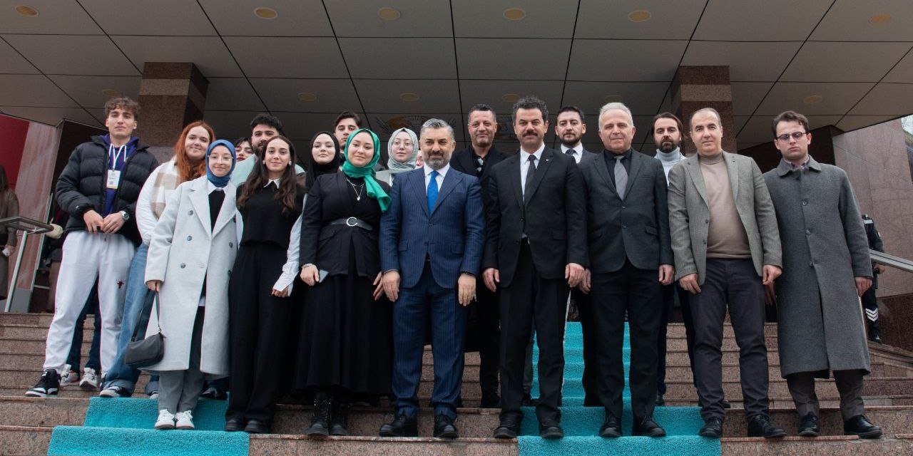 RTÜK Başkanı Şahin, Selçuk'ta dezenformasyonla mücadeleyi anlattı