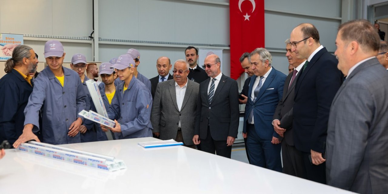 Selçuklu'nun hizmetle geçen 2024 yılını değerlendiren Başkan Pekyatırmacı, 2025 yılı için çıtayı yükseltti