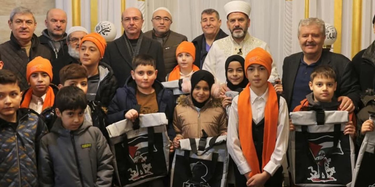 Sabah Namazında Vakti Kuşandılar