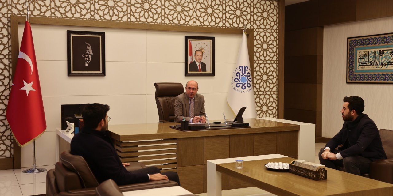 Selçuklu Belediye Başkanı Ahmet Pekyatırmacı 'Halk Günü'nde vatandaşların sorunlarını dinledi