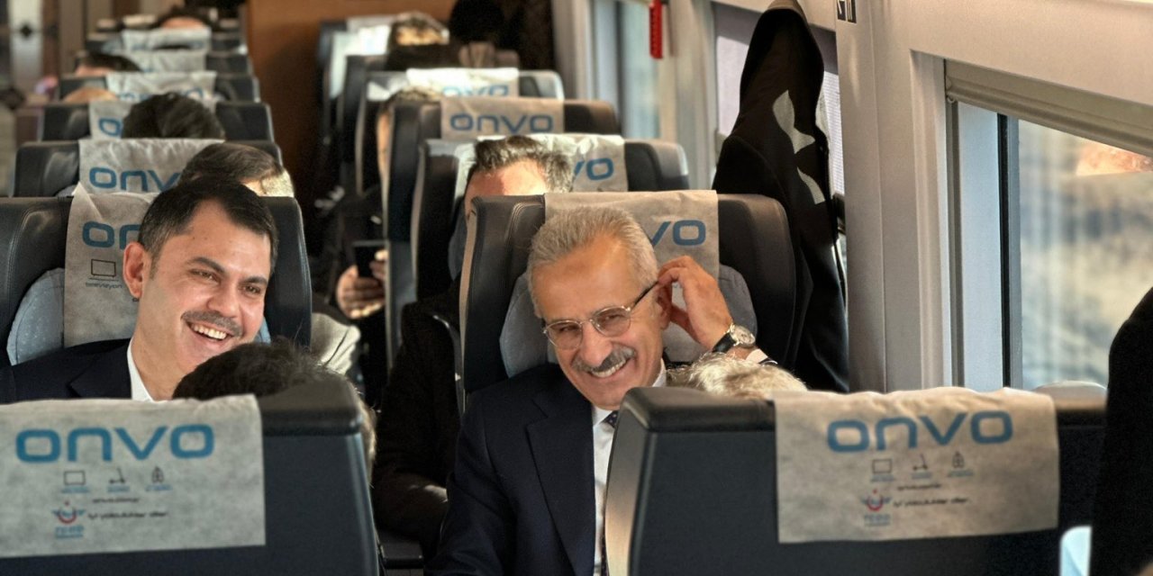 Konyalı Bakanın Konya yolundayken yaptığı  paylaşım gündem oldu