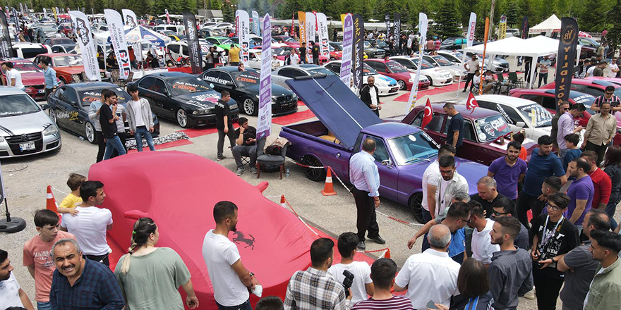Seydişehir'de modifiye araç festivali düzenlendi