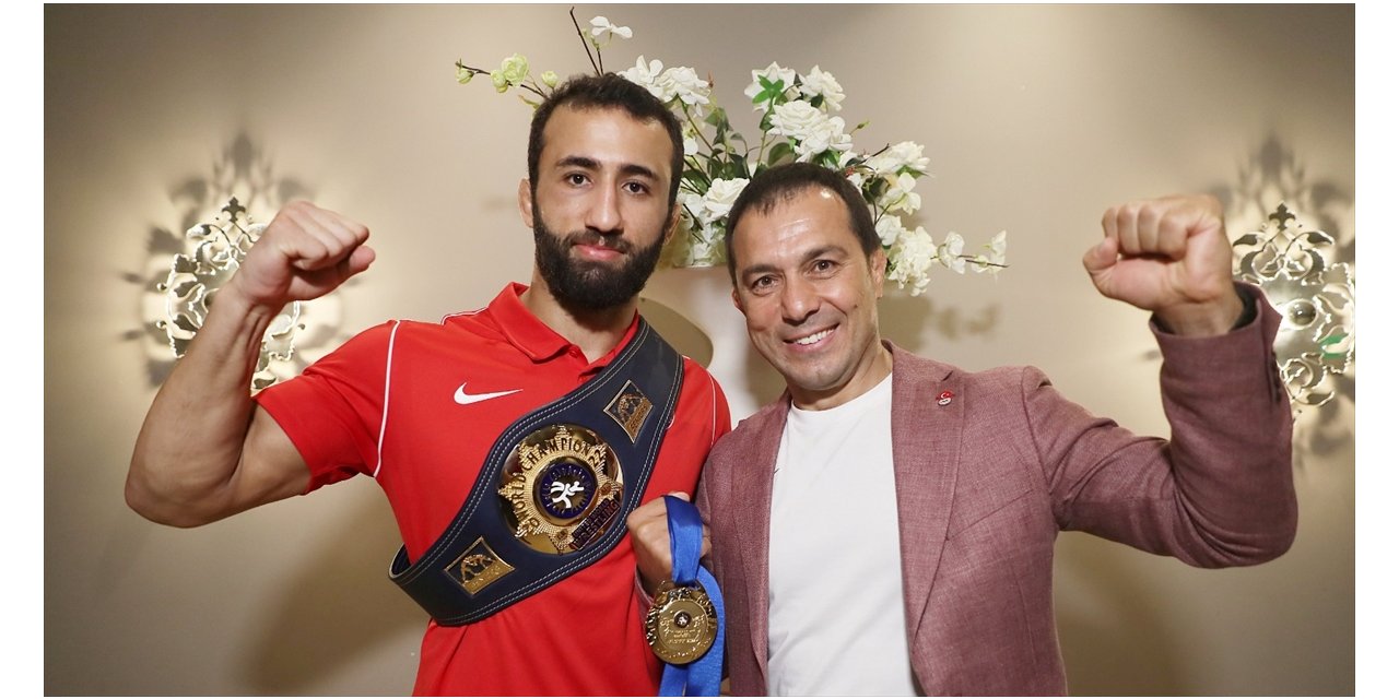 Milli güreşçi Burhan Akbudak'tan "devamı gelecek" mesajı