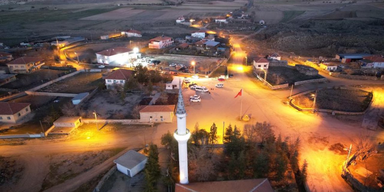 Bu köyde Ramazan’da evlerde yemek pişirmek yasak