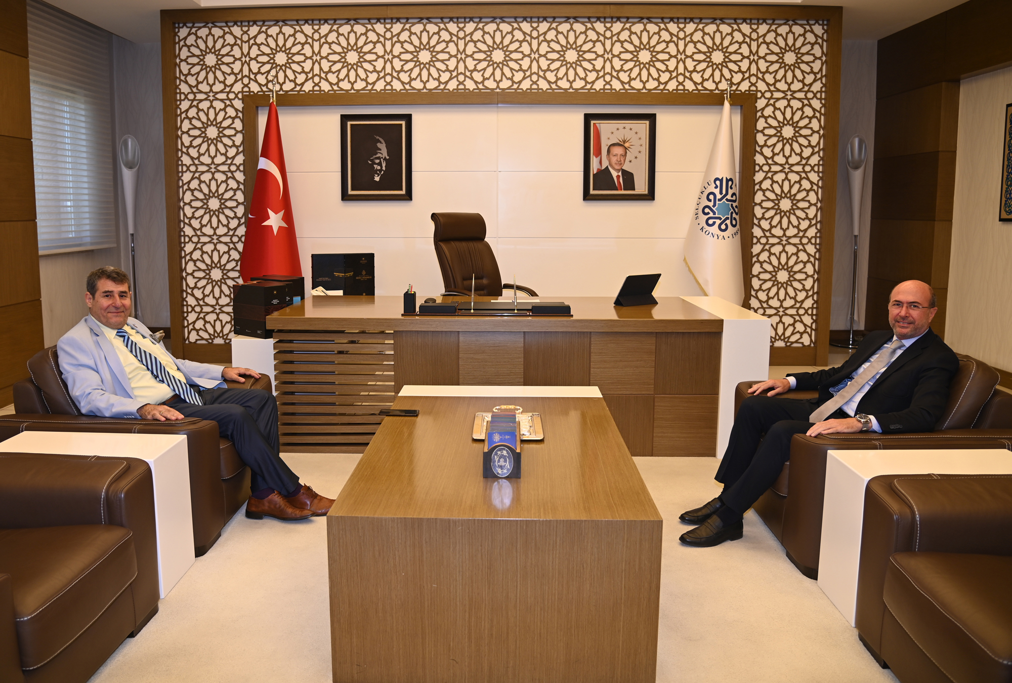 Kaymakam Tortop, örnek yatırım ve hizmetler için Başkan Pekyatırmacı’ya teşekkür etti.