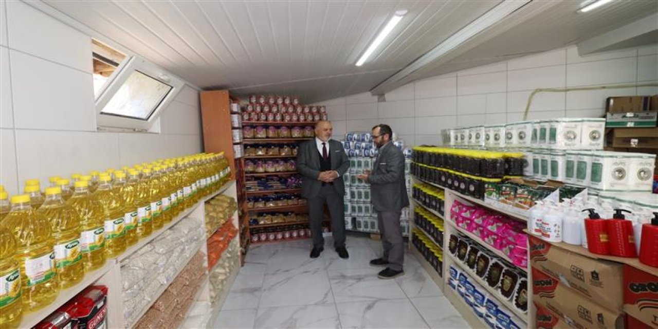 Konya'da "Hayır Çarşısı Marketi" Açıldı!