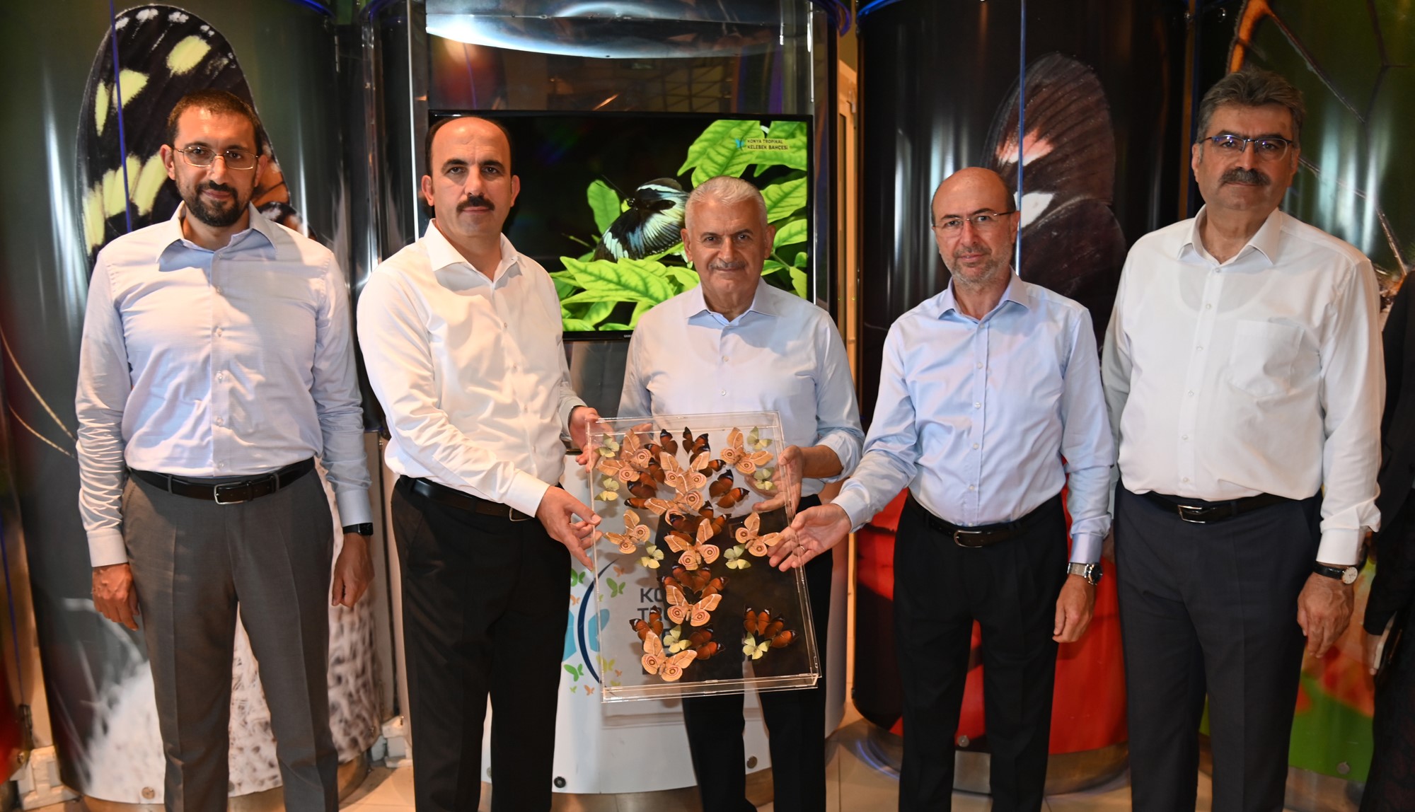 Binali Yıldırım’dan Konya Tropikal Kelebek Bahçesi'ne Ziyaret