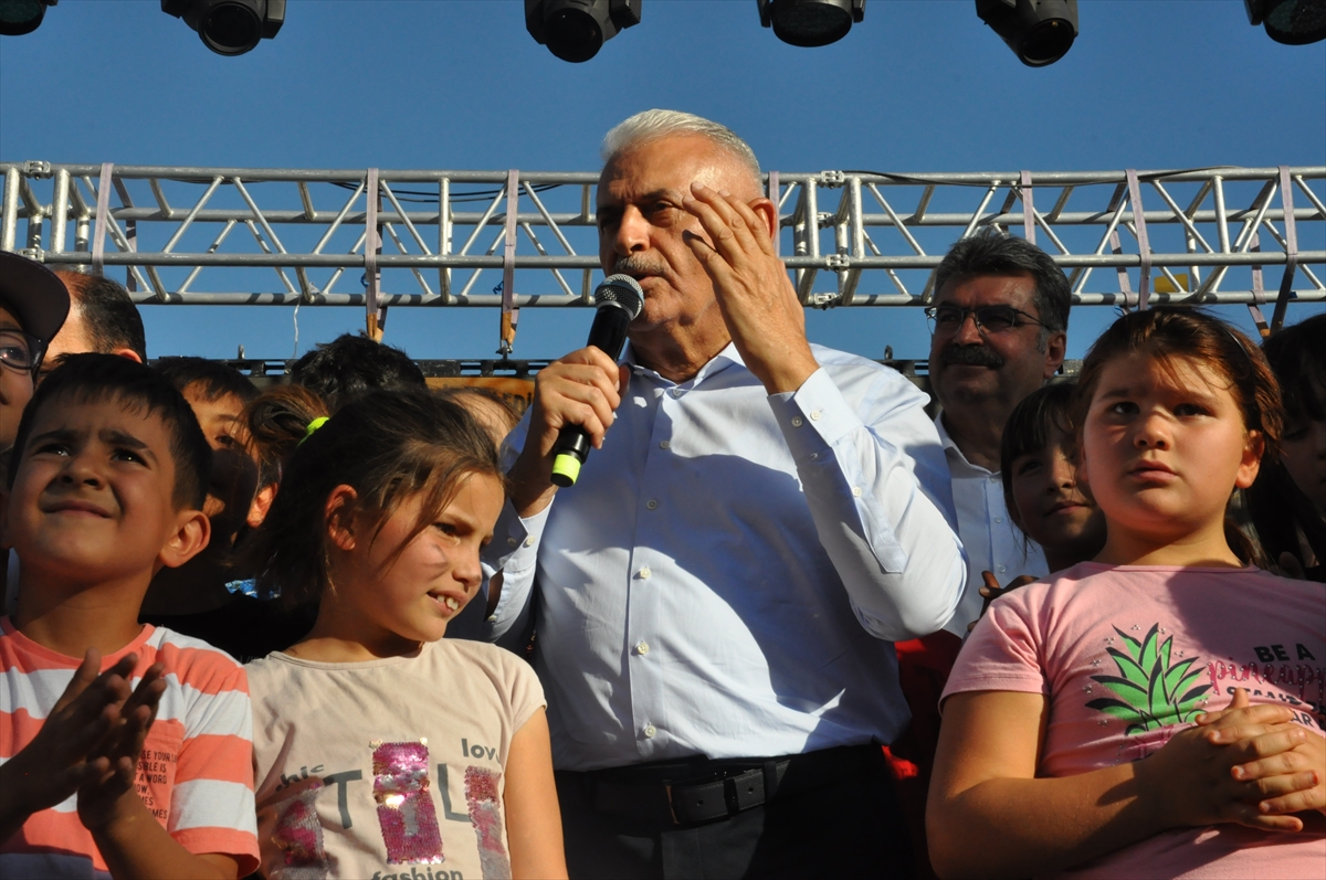 Binali Yıldırım Akşehir’de