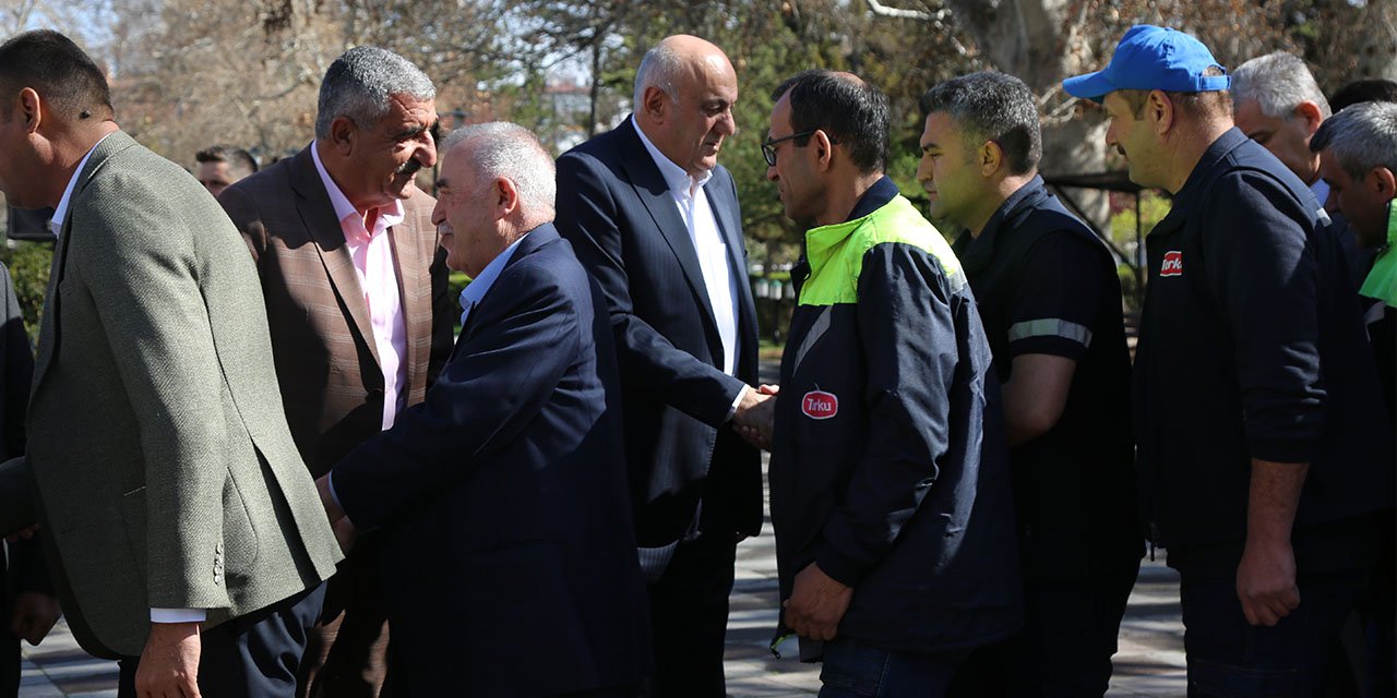 Konya Şeker Ailesi Bayram Coşkusunu Paylaştı!