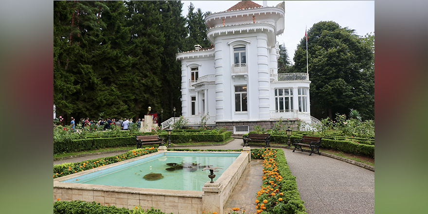 Atatürk Köşkü'nde restorasyon çalışmaları başladı