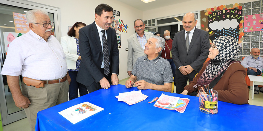 21 EYLÜL DÜNYA ALZHEIMER GÜNÜ’NDE FARKINDALIK İÇİN BULUŞULDU
