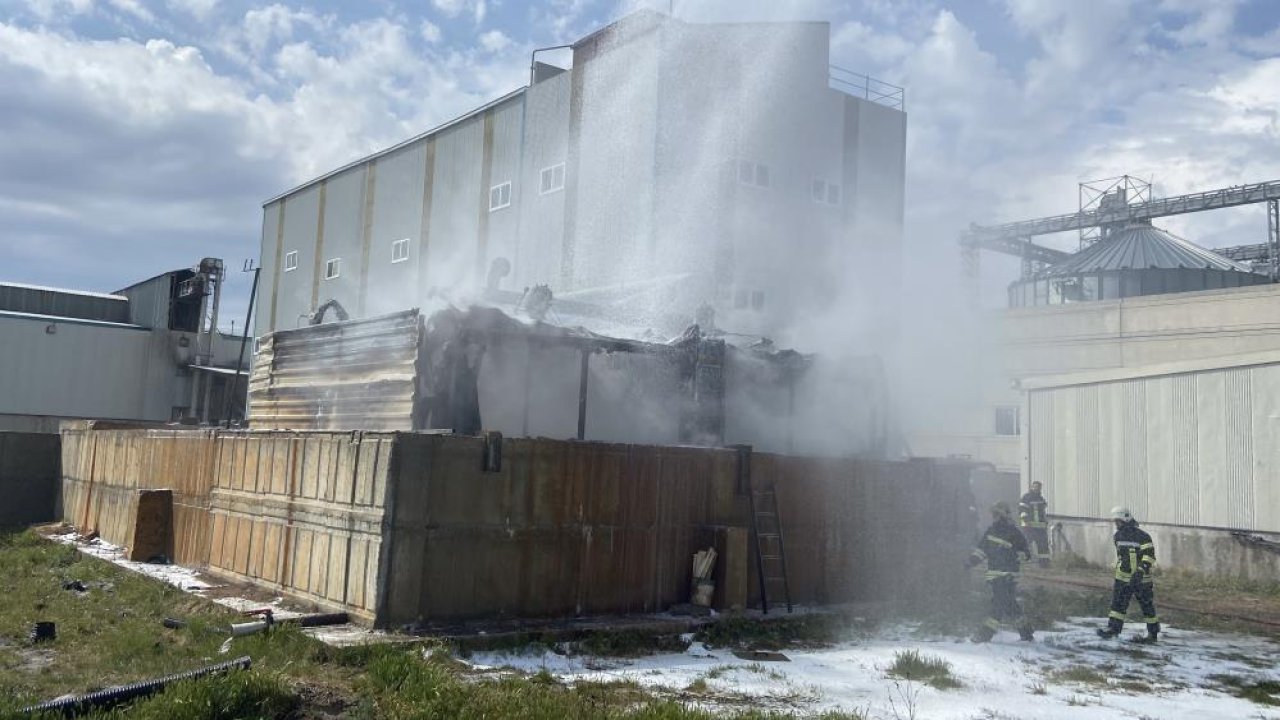 Aksaray'da yağ üretim tesisinde korkutan yangın