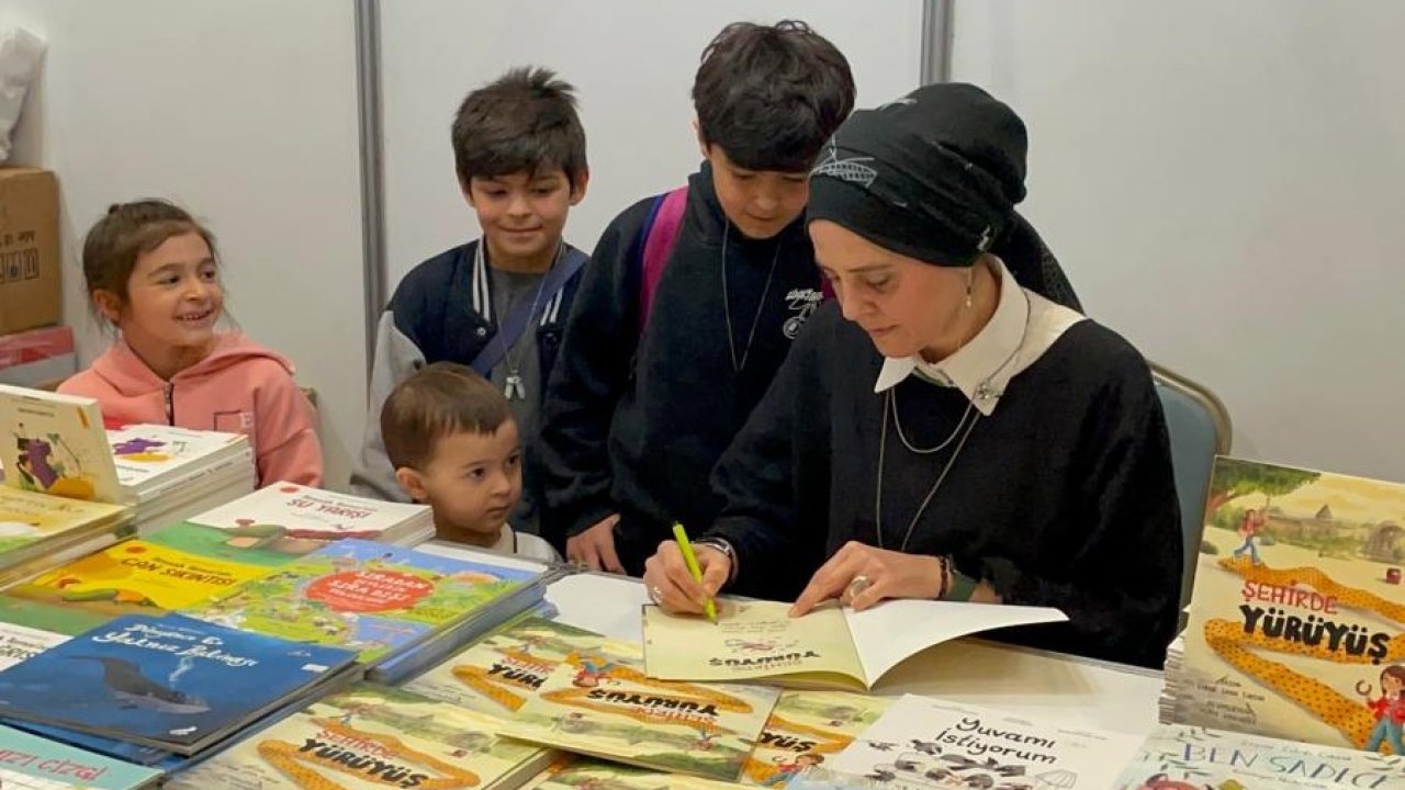 Konya’nın Zaman Yolculuğu: “Şehirde Yürüyüş” Okurlarla Buluştu