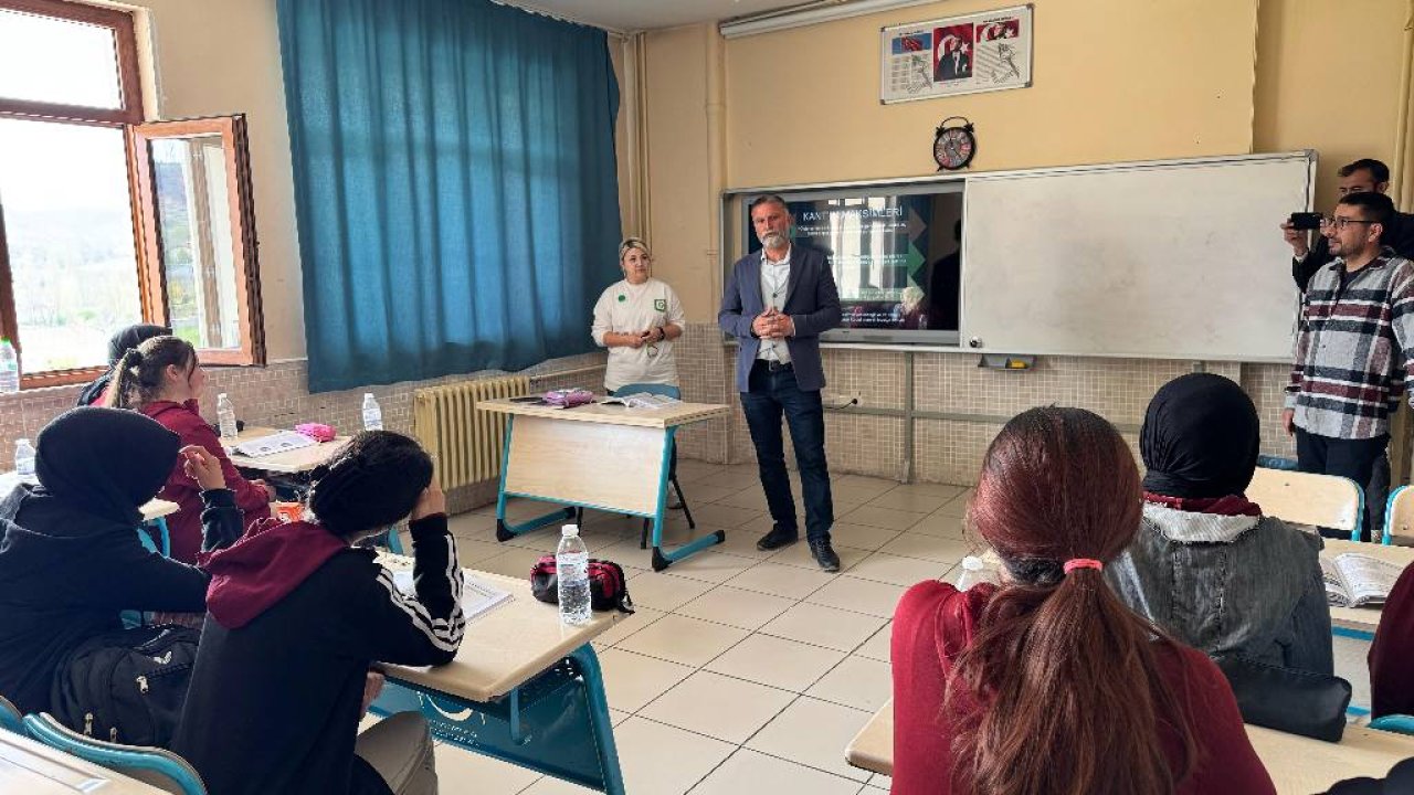 Derbent'te üniversite sınavına hazırlanan öğrencilere Belediye Başkanından sürpriz