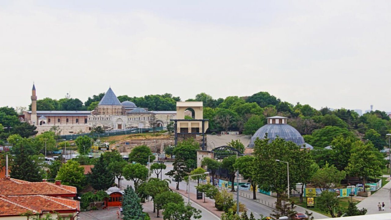 Konya’da sıcak hava dalgası başlıyor: Sıcaklıklar 30 dereceyi bulacak!