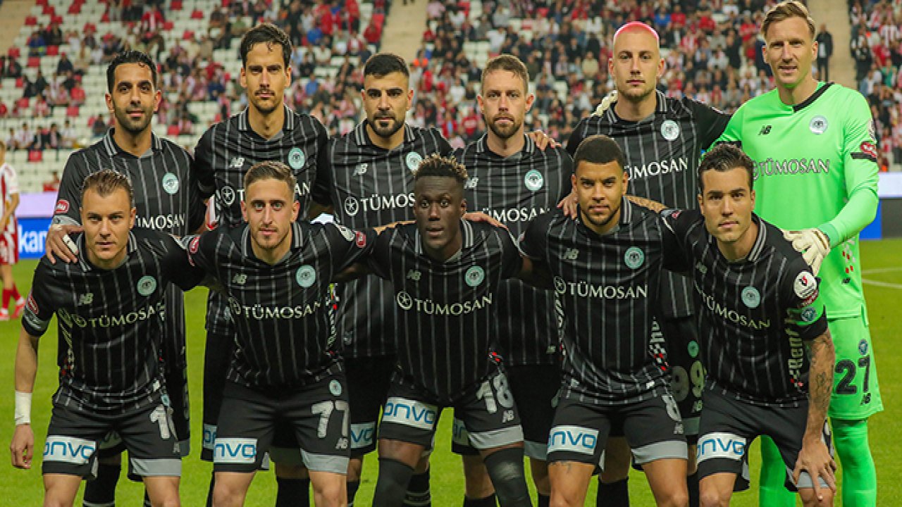 Konyasporlu oyuncudan mağlubiyet açıklaması: "Kaybeden taraf biz olduk ama gerçekten iyi futbol oynadık"