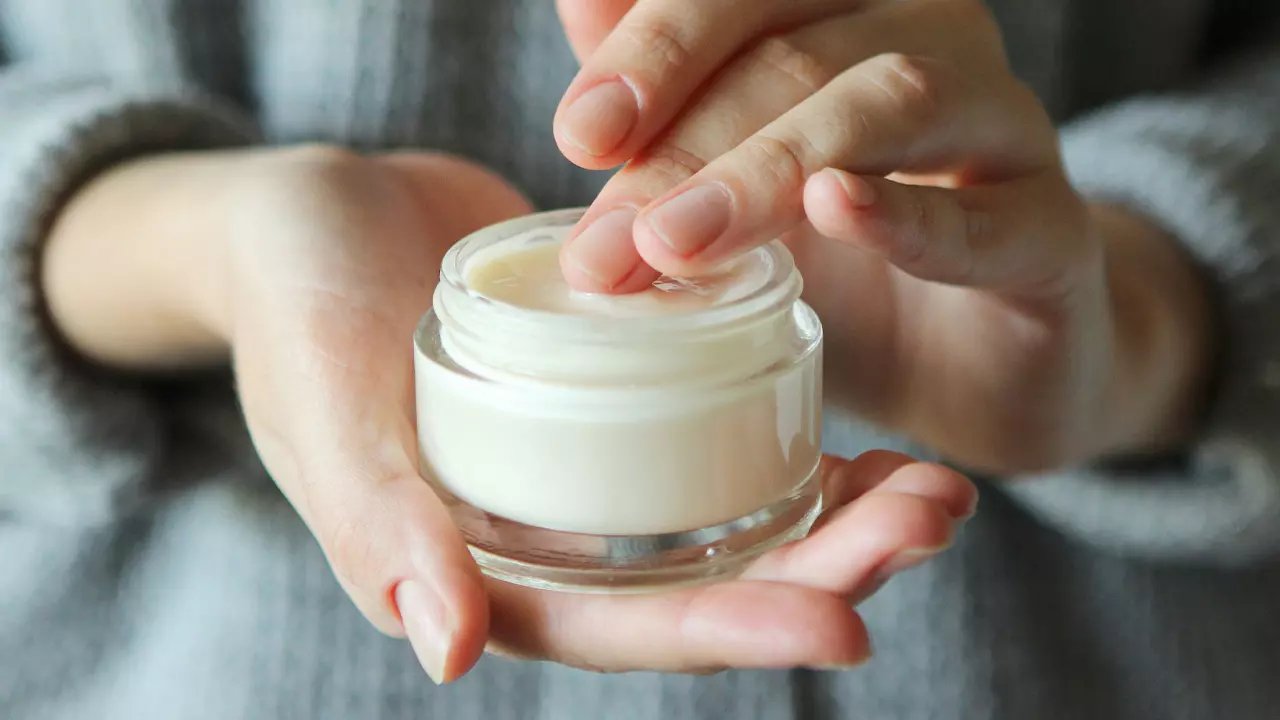 Vazelin kreminin bilinmeyen faydaları: Cilt ve güzellik için mucizevi etkileri!