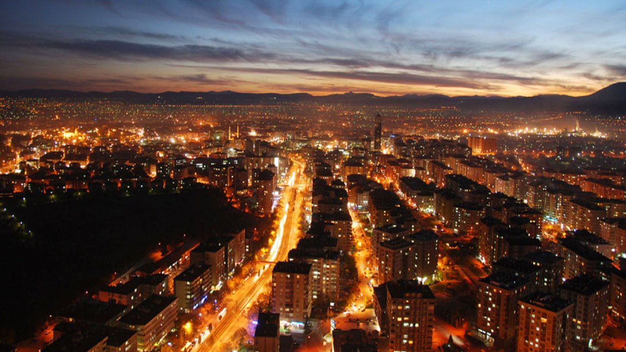 Konya'da 8 Mayıs'ta Parçalı Bulutlu ve Sıcak Bir Gün Bekleniyor!