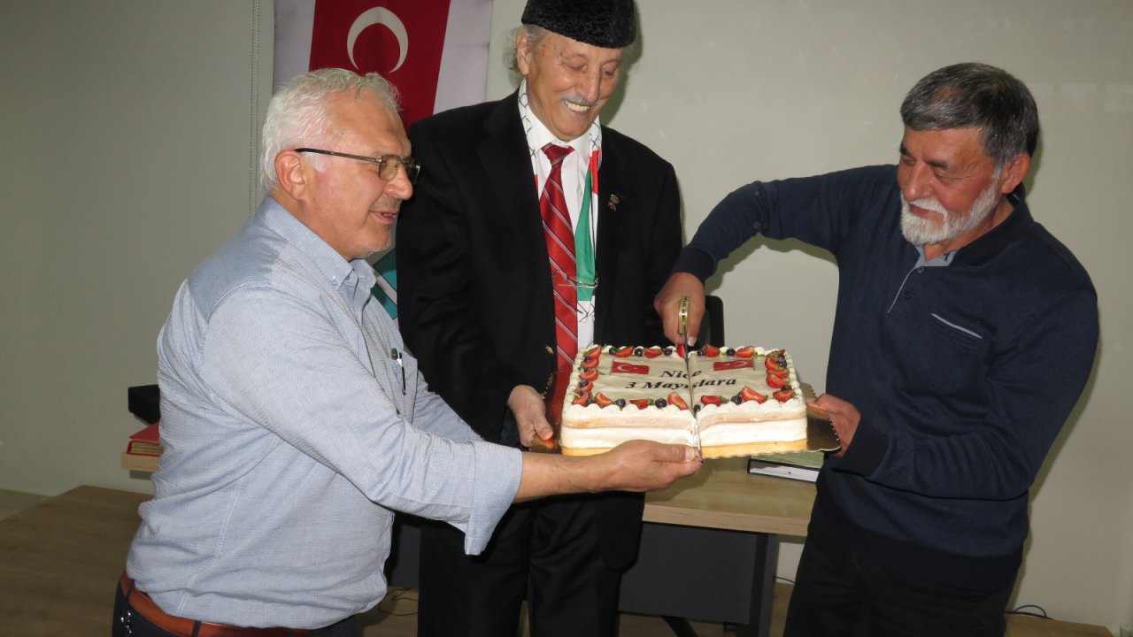 Konya Aydınlar Ocağı’ndan Muammer Yavuz’a Vefa Gecesi: Kızılelma’ya Adanmış Bir Ömür!