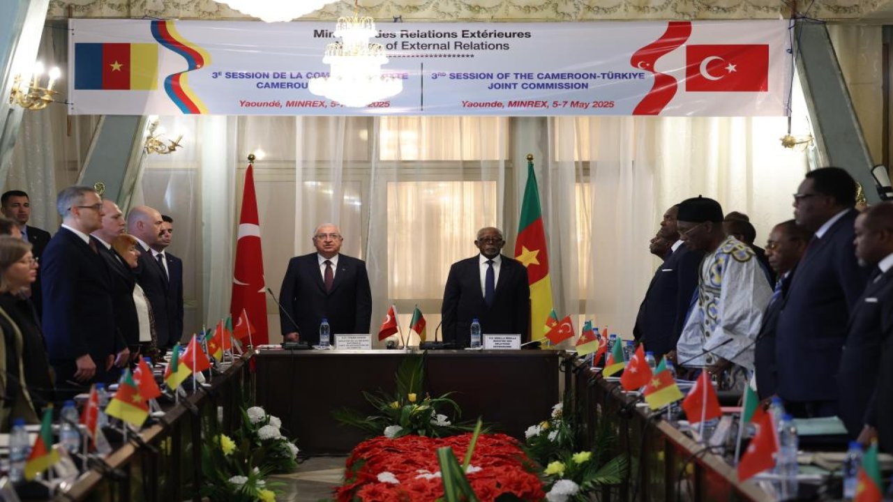 Milli Savunma Bakanı Güler Kamerun'da
