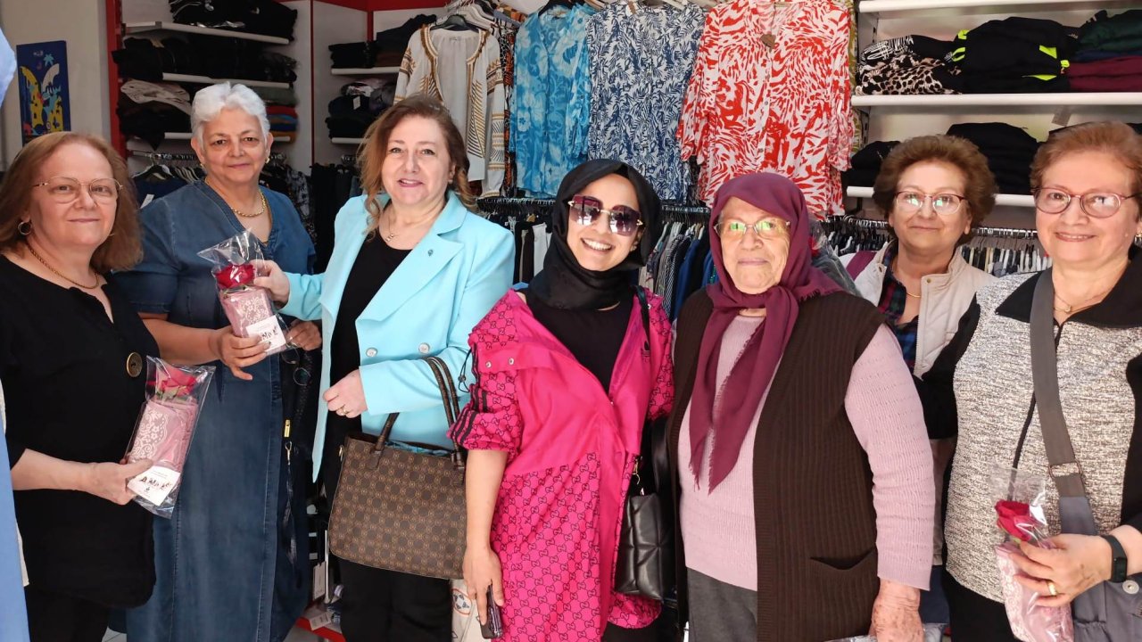 Tezcan: Anneler, Hayatın Yükünü Omuzlayan Güçtür