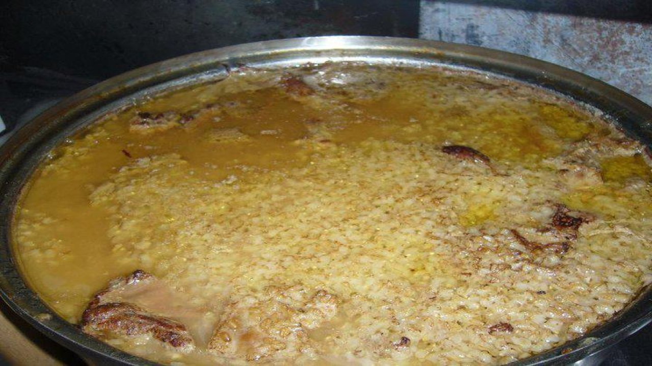 Akşehir’in lezzet hazinesi: Herse yemeği geleneksel tatları yaşatıyor