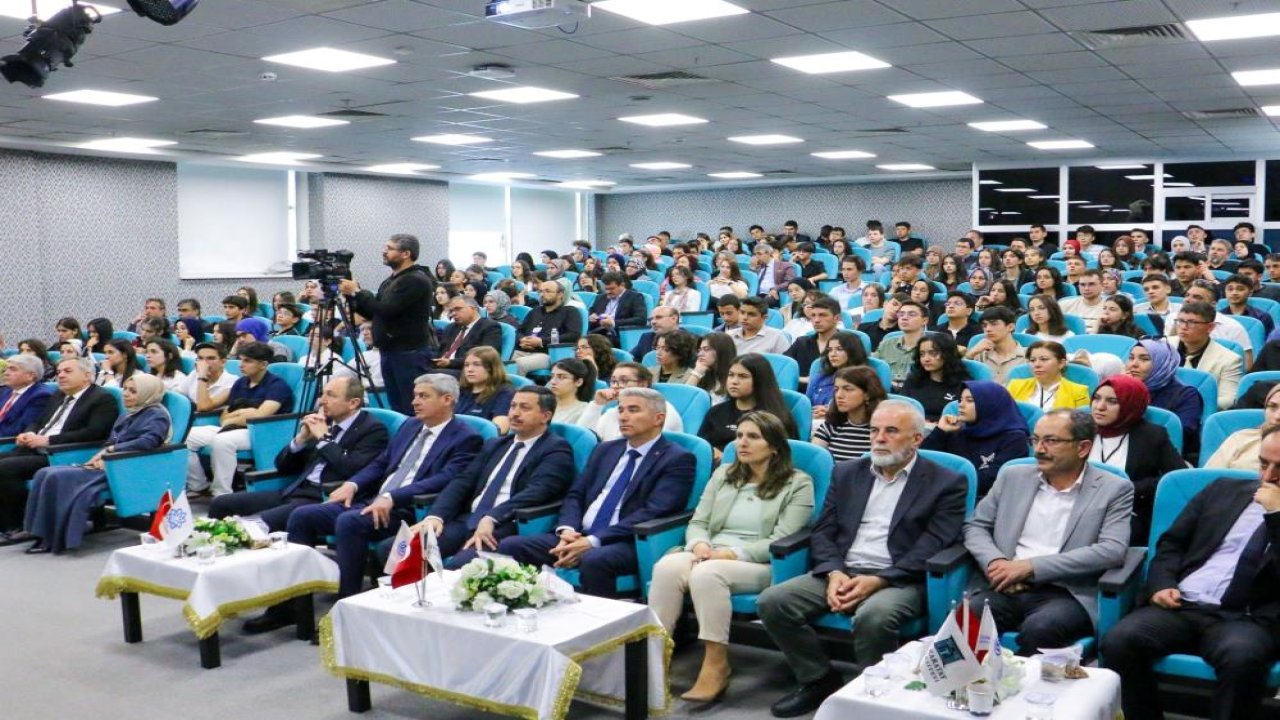 KTO Karatay'da liselerde bilim uygulamaları forumu düzenlendi!