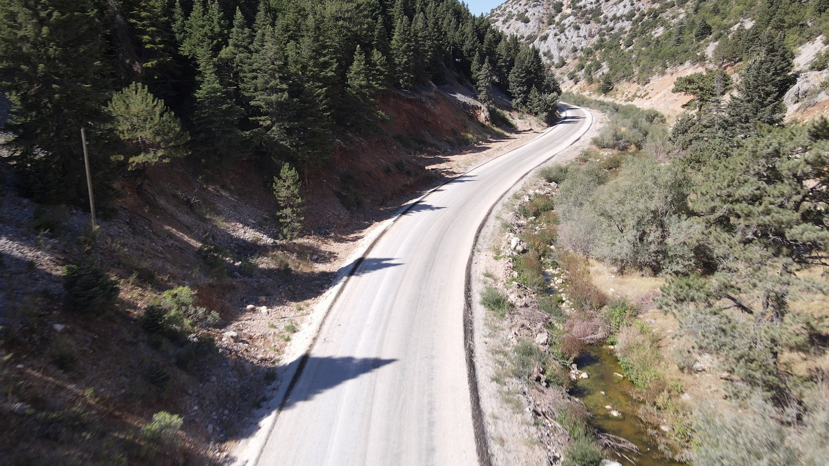 Konya Büyükşehir Bu Yıl  Derebucak’a 13,4 Km Mahalle Yolu Kazandırdı