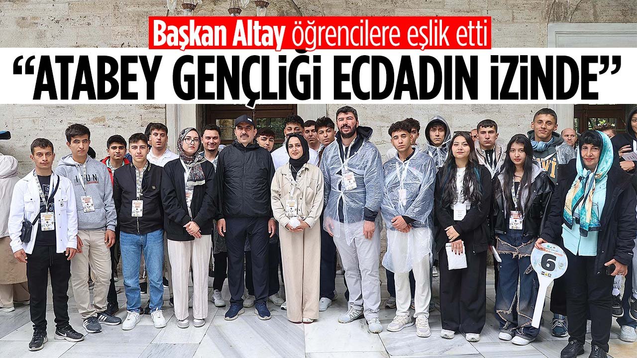 Konyalı öğrencilerin günübirlik İstanbul gezisine Başkan Altay da eşlik etti