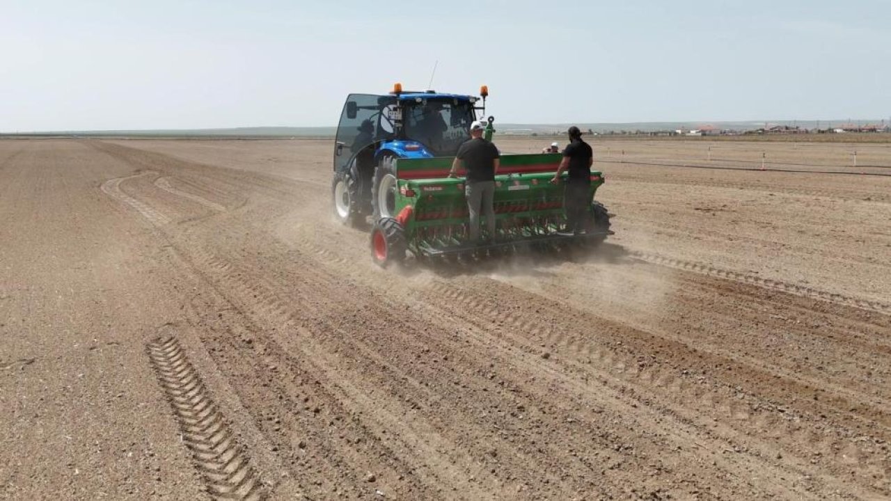 Konya'nın ilçesinde kenevir ekimi başladı