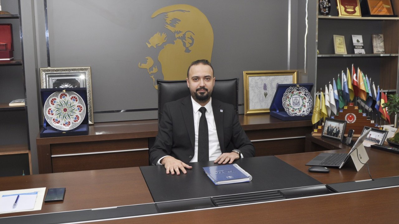 Başkan Tozoğlu, üniversite adayı gençlere seslendi; "Kapımız her zaman açık"