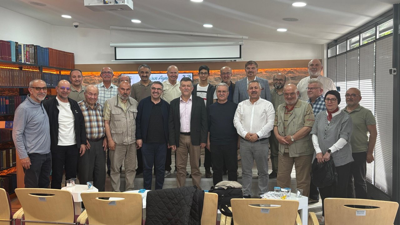 TYB Konya Şubesi'nde "Şehri Yeniden Düşünmek" Konferansı!
