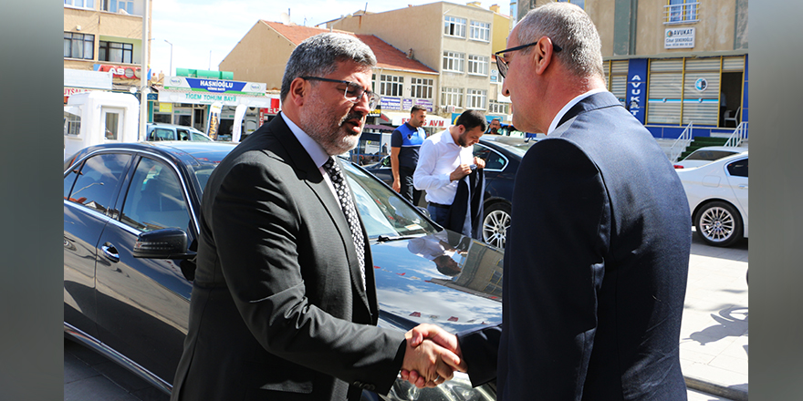 AK Parti milletvekilleri Yunak'ı ziyaret etti