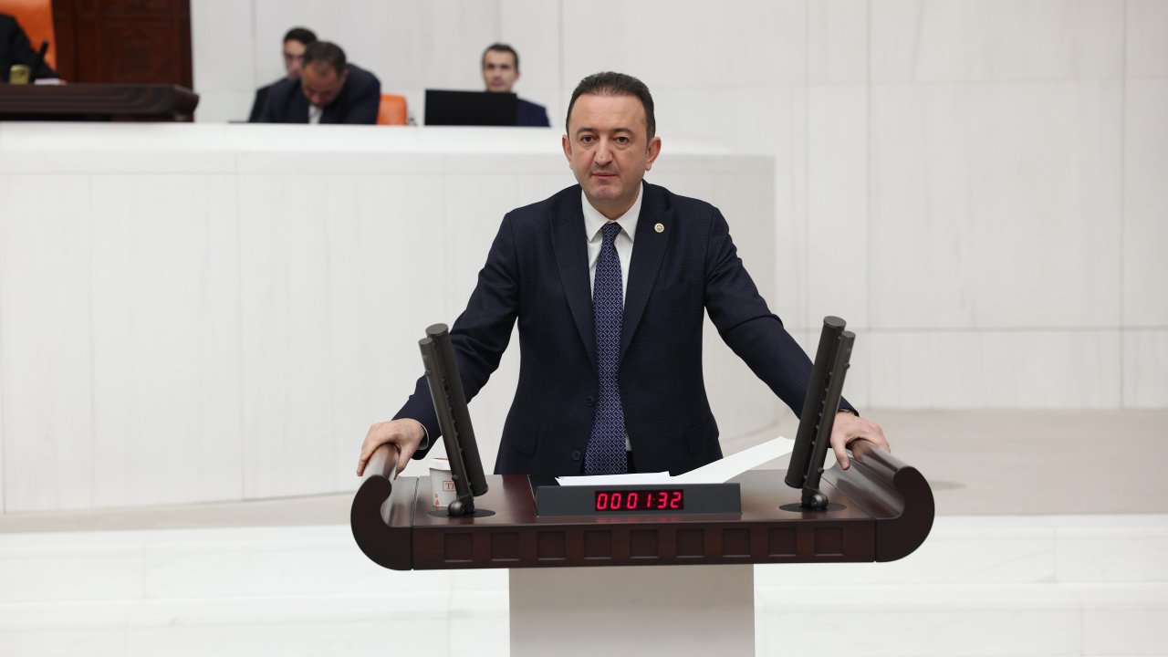 CHP Konya Milletvekili Barış Bektaş esnafın sorunlarını meclise taşıdı