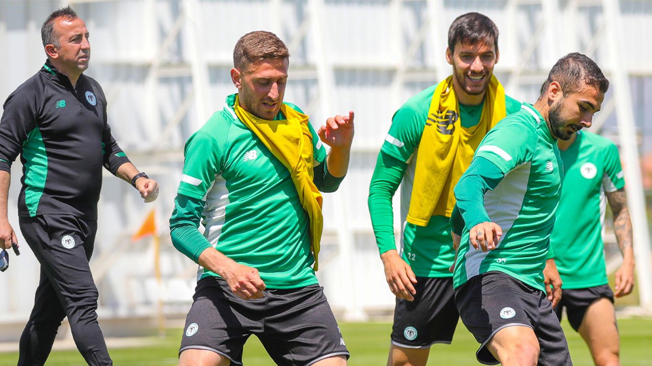 Konyaspor'da Alanyaspor maçı hazırlıkları sürüyor