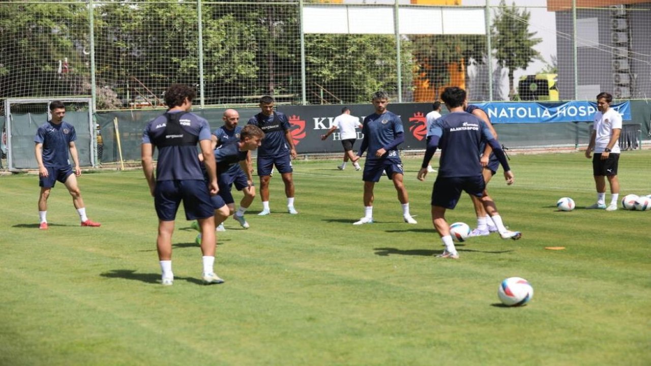 Alanyaspor, Konyaspor maçı hazırlıklarını tamamladı