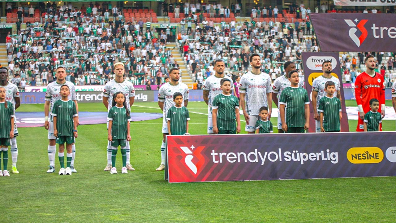 Konyaspor'un rekor galibiyet serisi yarıda kaldı