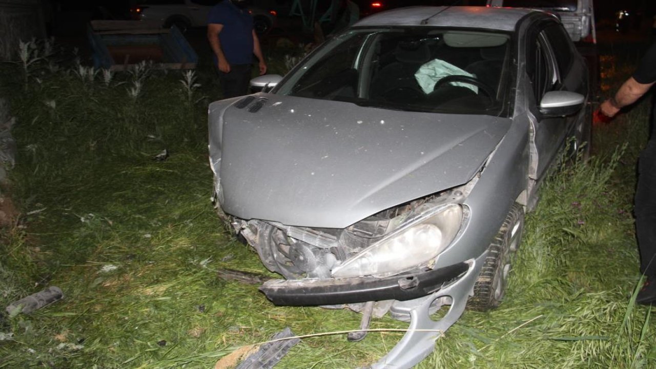 Konya'da elektrikli golf aracı ile otomobil çarpıştı: 3 yaralı