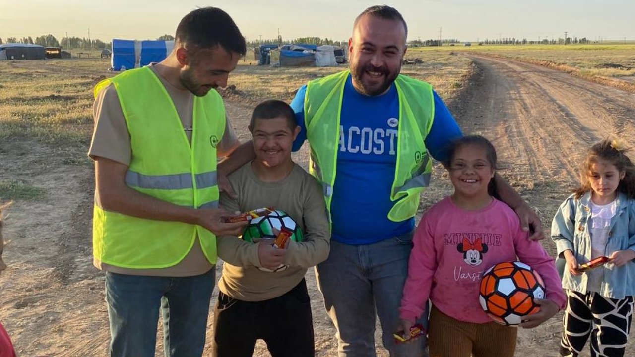 Sarayönü Derneği'nden ilçeye gelen mevsimlik tarım işçilerine destek